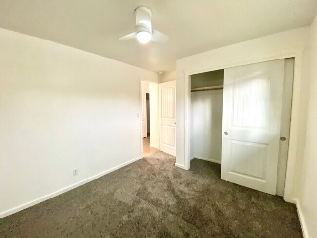 Building Photo - 4 Bedroom 2 Bath Home Boise North End