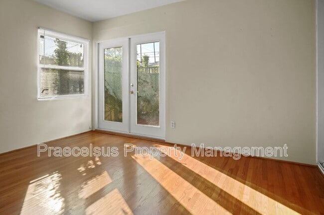 Building Photo - 2244 Felton St