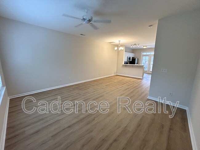 Building Photo - 202 Jordan Ln