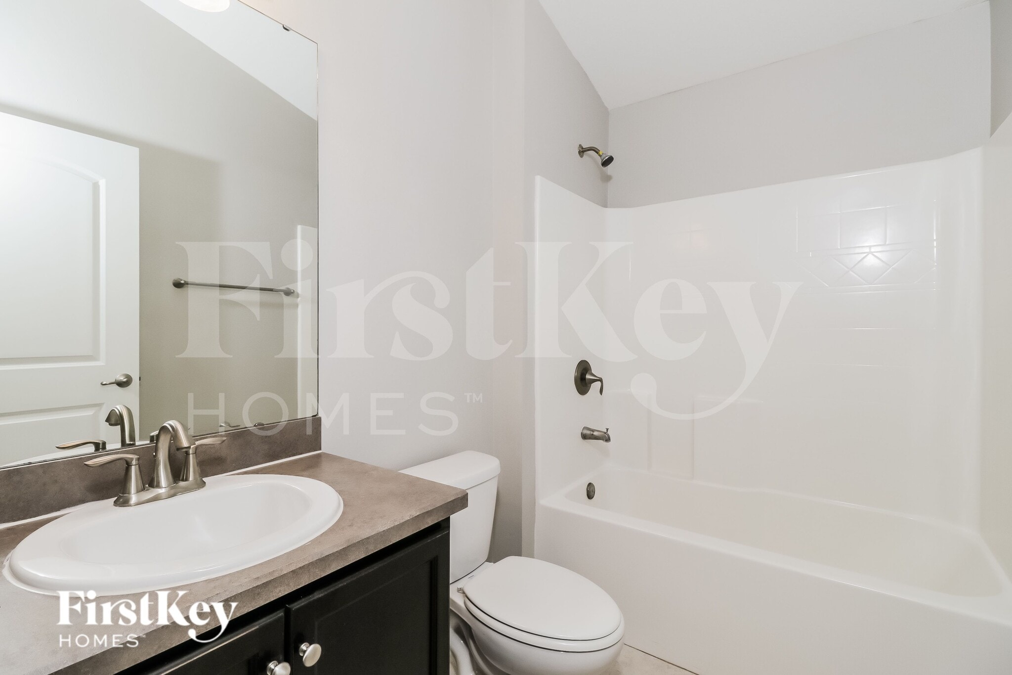 Building Photo - 13546 Niti Dr