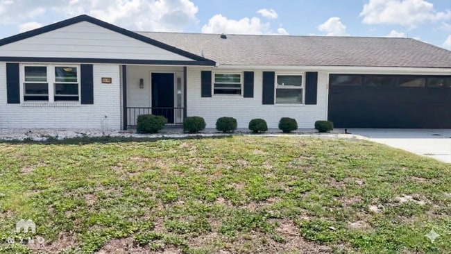 Building Photo - 1511 W Del Webb Blvd