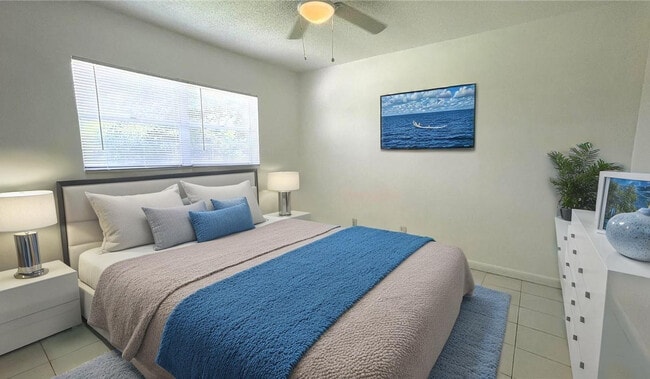 Building Photo - 310 SW 79th Way