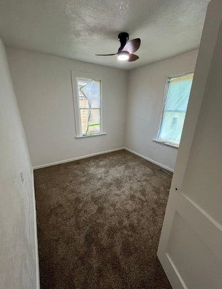 Building Photo - 509 E North St