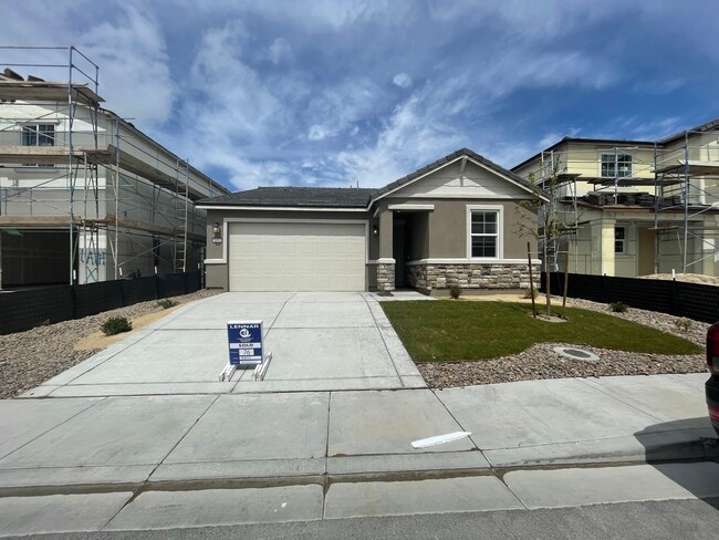 Building Photo - Newer home in Kiley Ranch Area