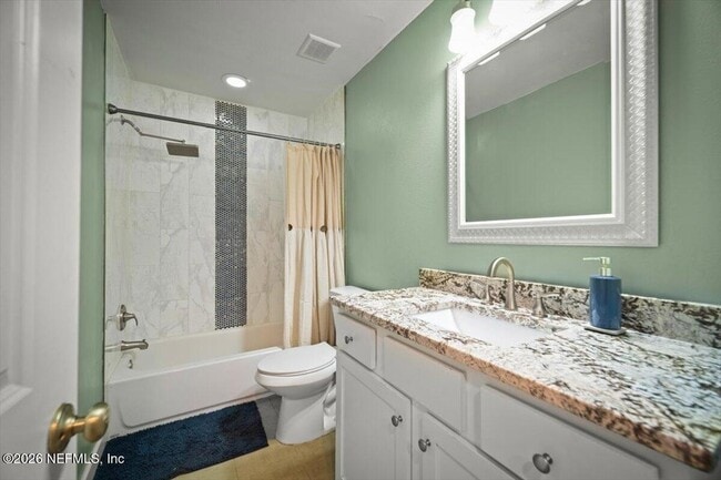 Building Photo - 2032 Inwood Terrace