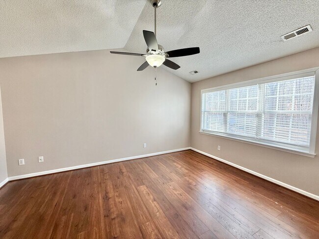 Building Photo - Charming 3BD, 2.5BA Willow Spring Home on a Corner Lot with a 2-Car Garage and a Large Fenced Bac...