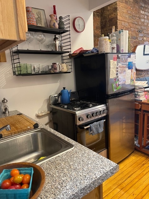 Interior Photo - 203 Chrystie Street