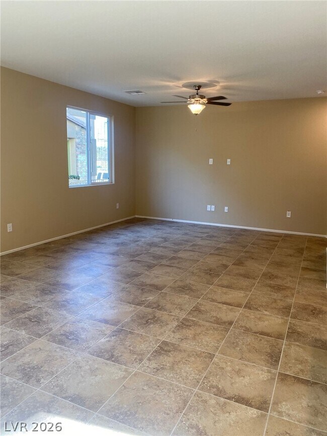 Building Photo - 7312 Halo Falls St