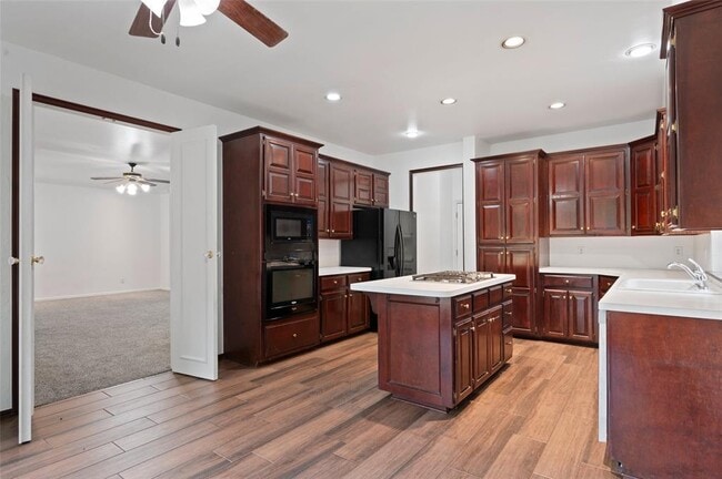 Building Photo - 205 Berkshire Dr
