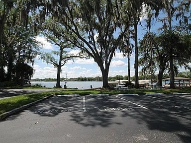 Building Photo - 2500 Lee Rd