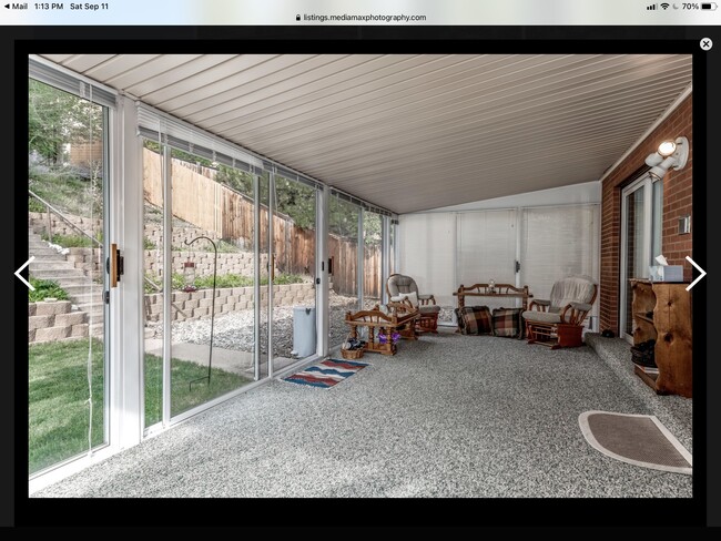 Building Photo - 2131 Bonvue Dr
