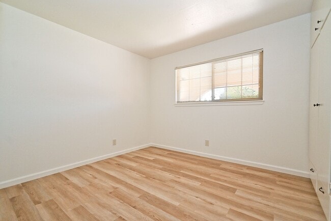 Building Photo - $3790 - 3BR - GORGEOUS REMODELED HOME IN N...