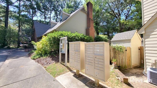 Building Photo - 1313 Dylan Heath Ct
