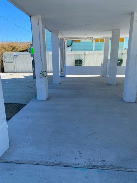 Building Photo - 3624 87th St