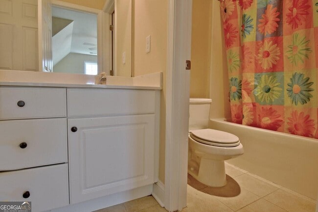 Building Photo - 170 Diana Dr