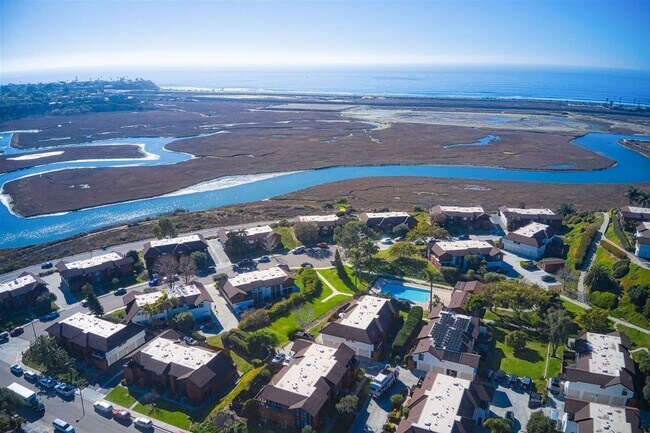 Primary Photo - 2556 Ocean Cove Dr