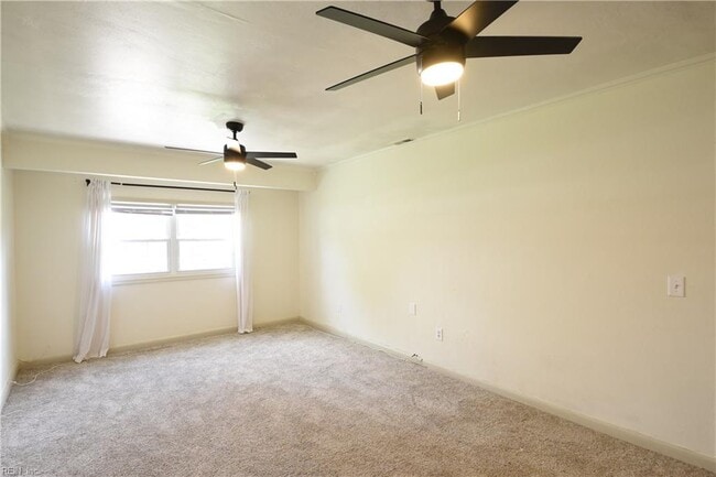 Building Photo - 31 Old Church Cir