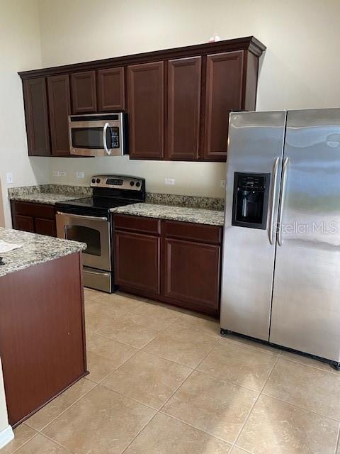 Building Photo - 3302 Fawnwood Dr