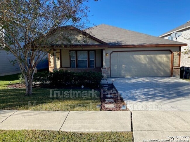 Primary Photo - 125 Bay Willow