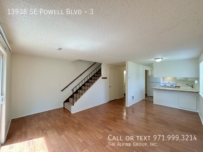 Building Photo - 13938 SE Powell Blvd