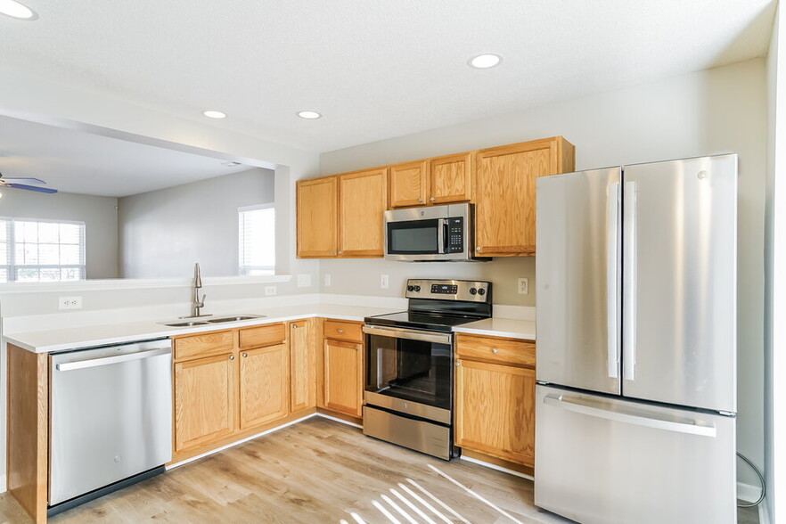 Building Photo - 6412 Guard Hill Dr