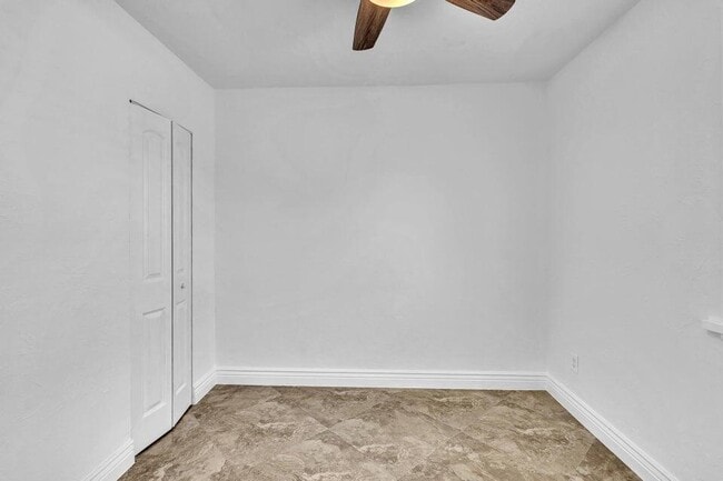 Building Photo - 1837 NE 48th Ct