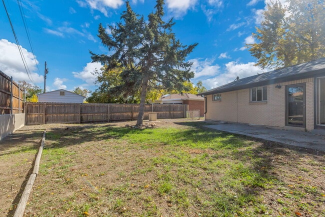 Building Photo - 2021 Sherrelwood Cir