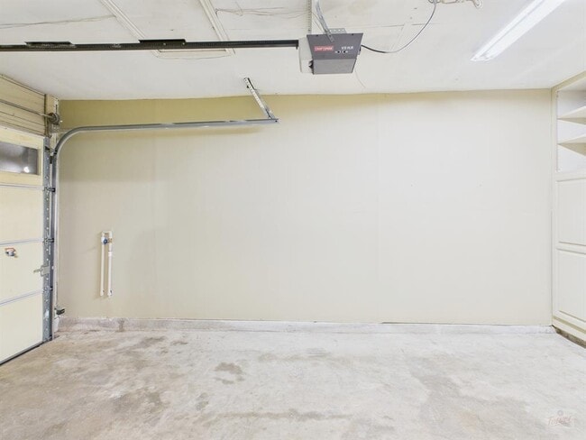 Building Photo - 14405 Tiffer Ln