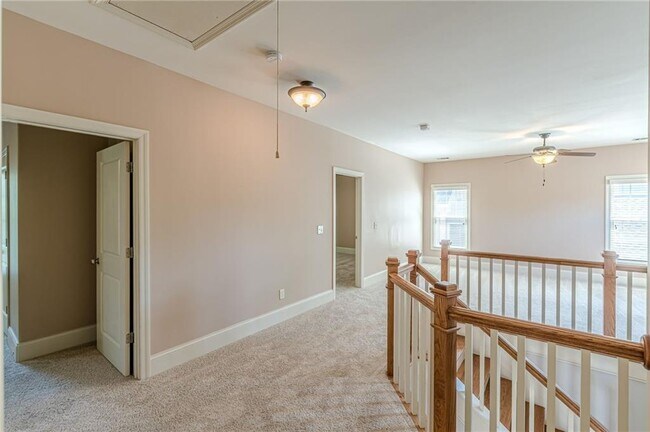 Building Photo - 1645 Woodward Way