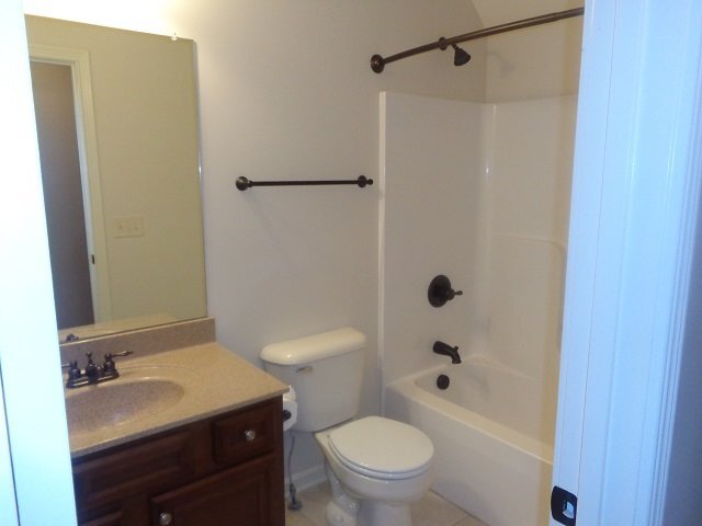 Building Photo - 3462 Southwood Dr