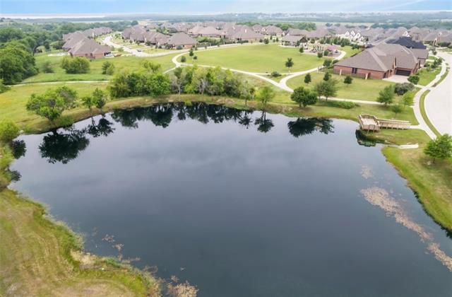 Building Photo - 3323 Royal Ridge Dr