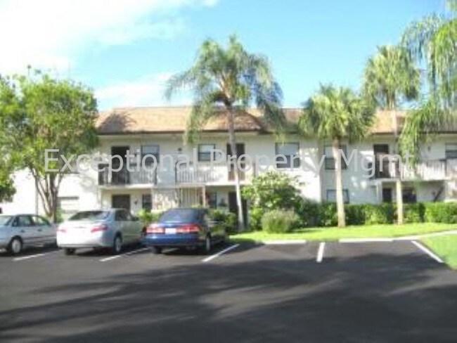 Primary Photo - Beautiful Partially furnished annual renta...