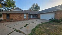 Building Photo - 14001 Osage Dr