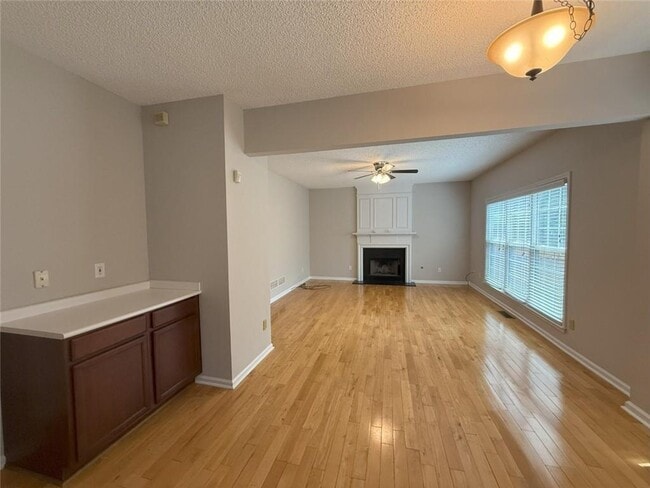 Building Photo - 2328 Moccasin Creek Ct NW