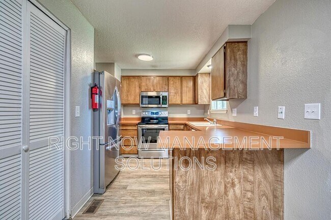 Building Photo - 2776 Reno Way