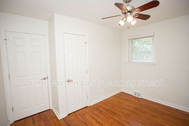 Building Photo - 104 Buckner Ave
