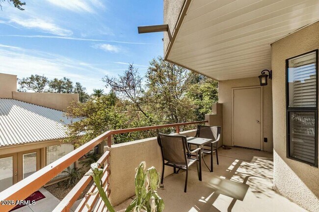 Building Photo - 4850 E Desert Cove Ave
