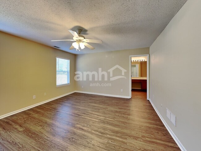 Building Photo - 1688 Harvest Meadow Dr