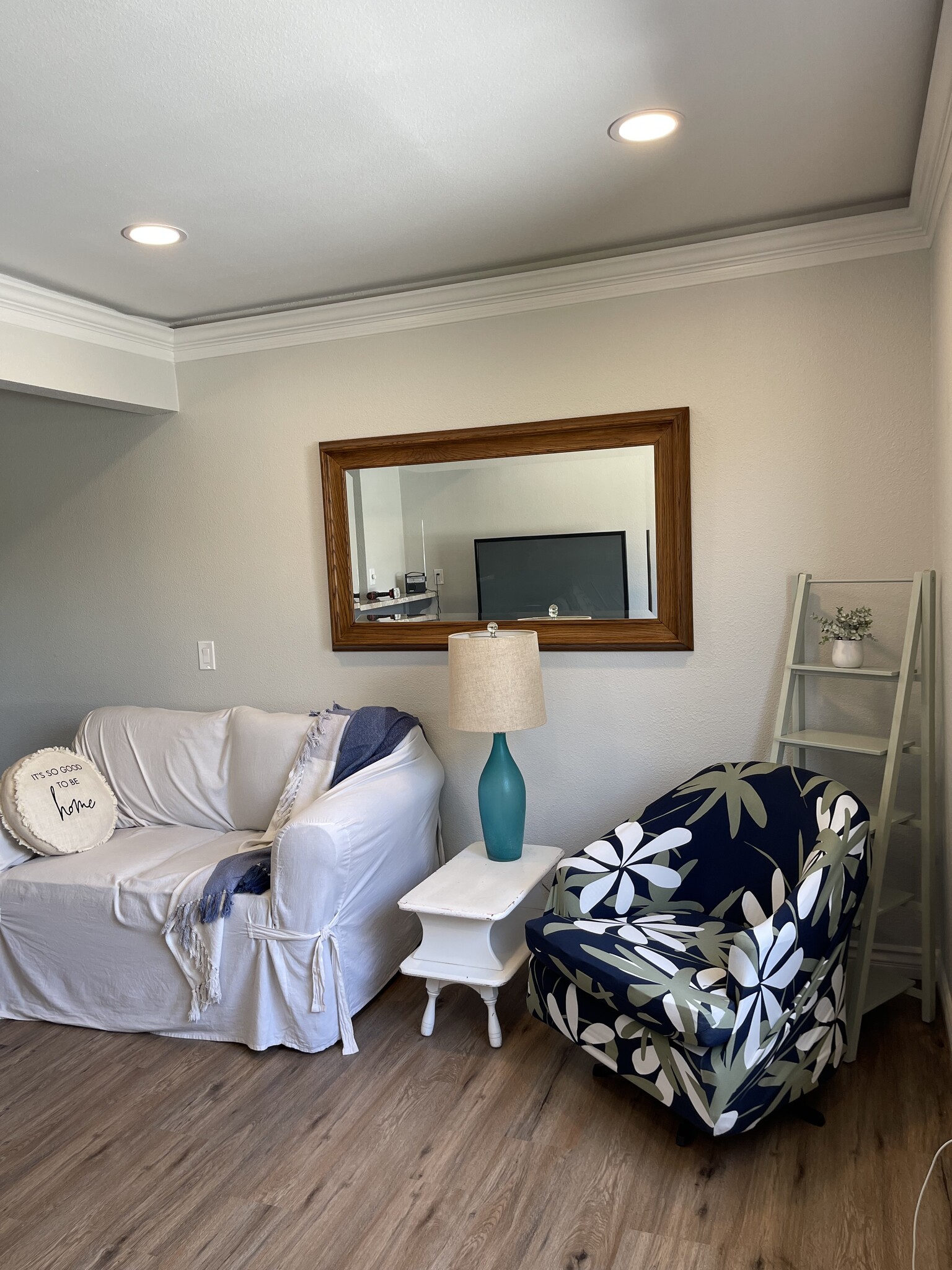 Building Photo - 3713 Rosehedge Dr