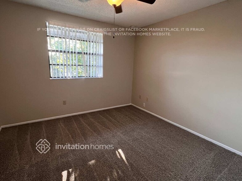 Building Photo - 3925 Whittington Dr