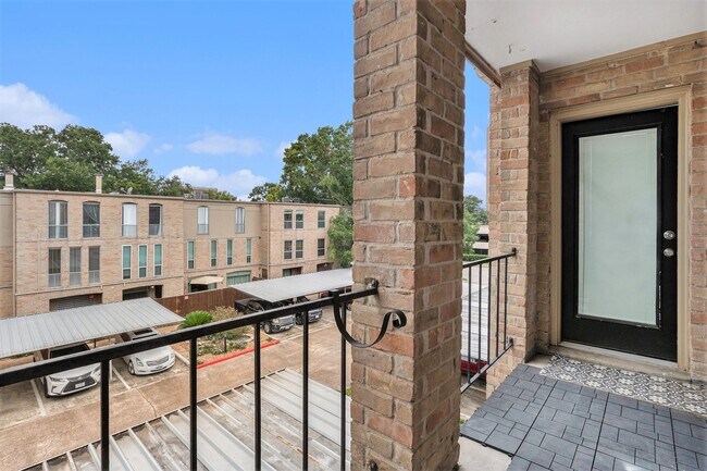 Building Photo - 4633 Wild Indigo St