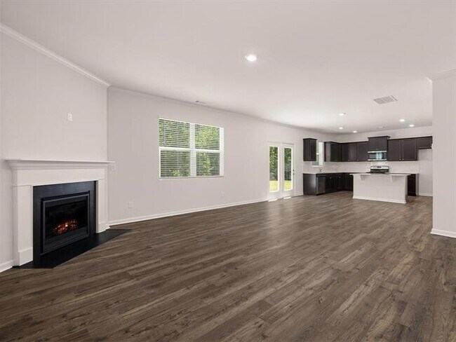 Building Photo - 167 Fernbrook Trl