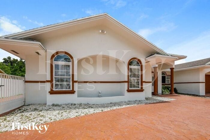 Primary Photo - 11526 SW 170th St