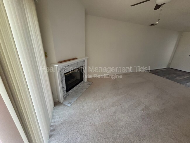 Building Photo - 924 Ironwood Dr