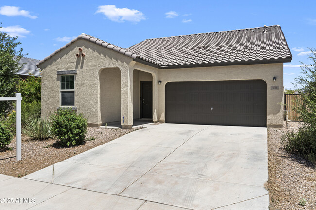 Building Photo - 390 S Verdad Ln
