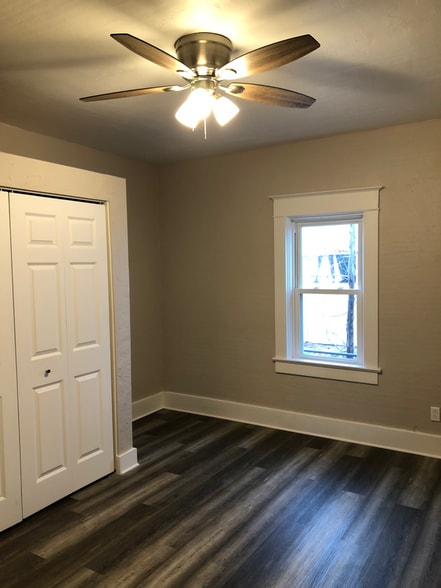 Building Photo - 507 Douglas St