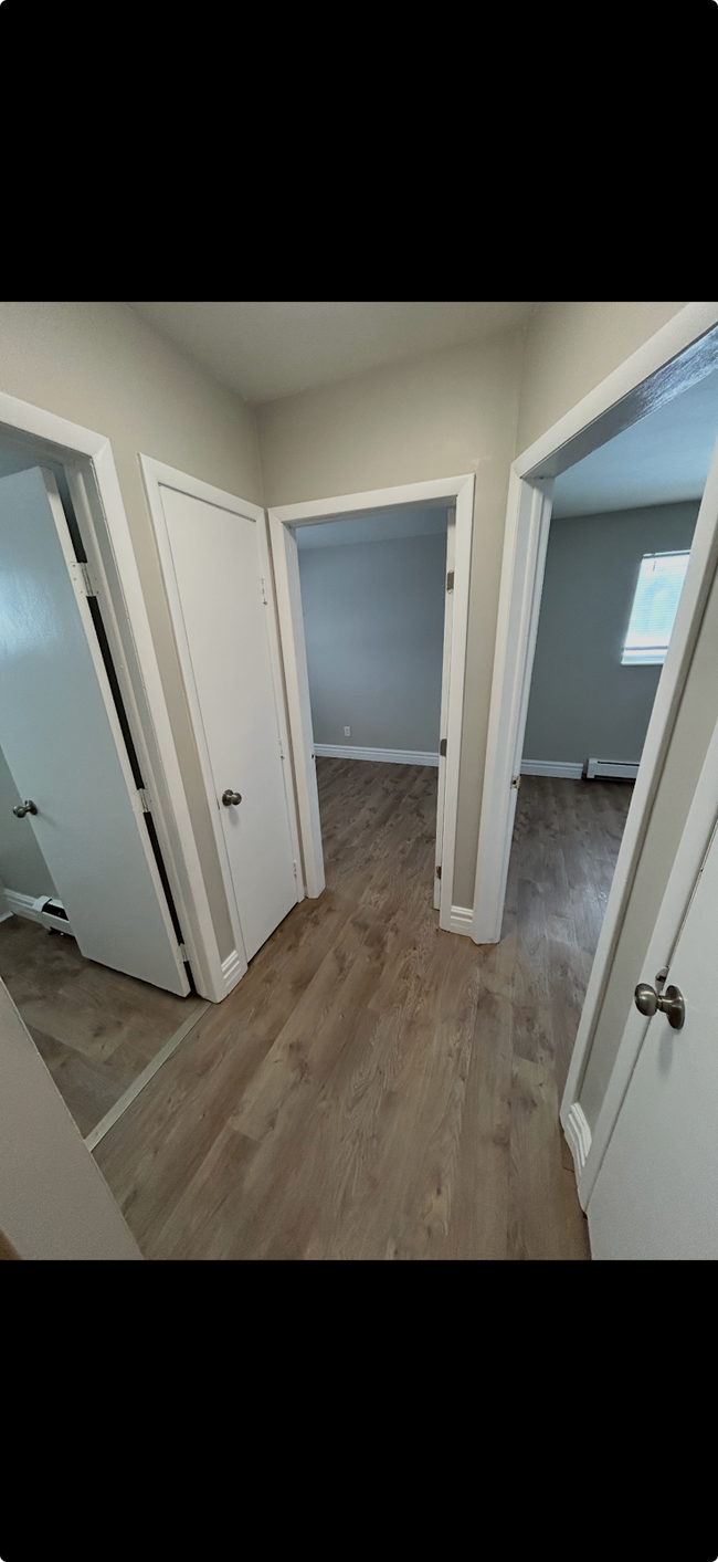 Building Photo - 10682 E Holly Rd