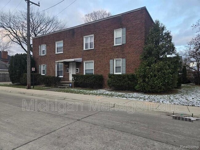 Primary Photo - 3747 Williams St