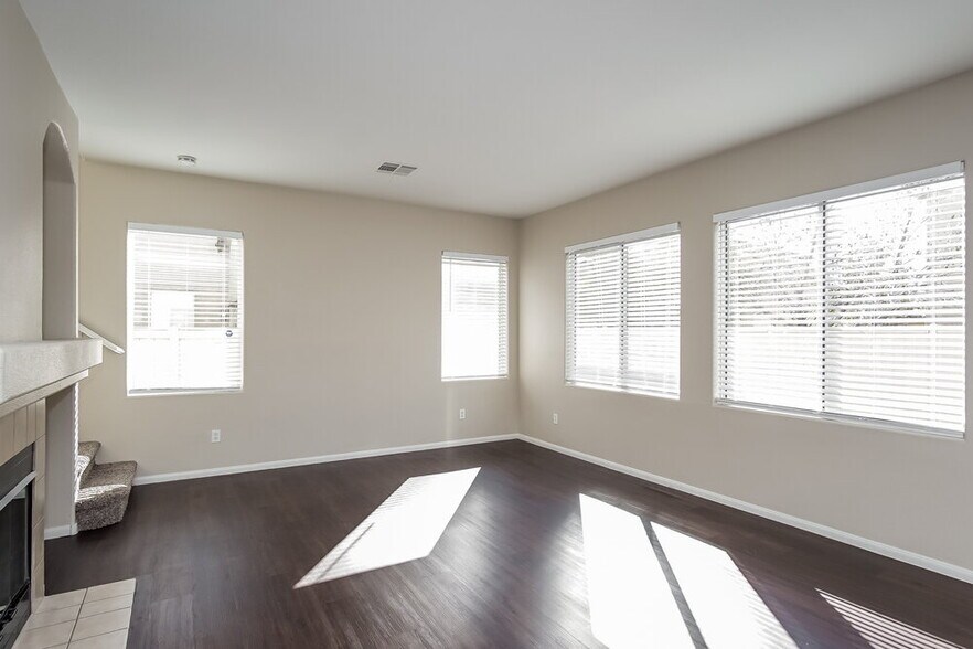 Building Photo - 10441 Anacostia St