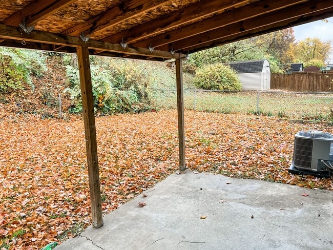 Building Photo - 3217 Niagara St